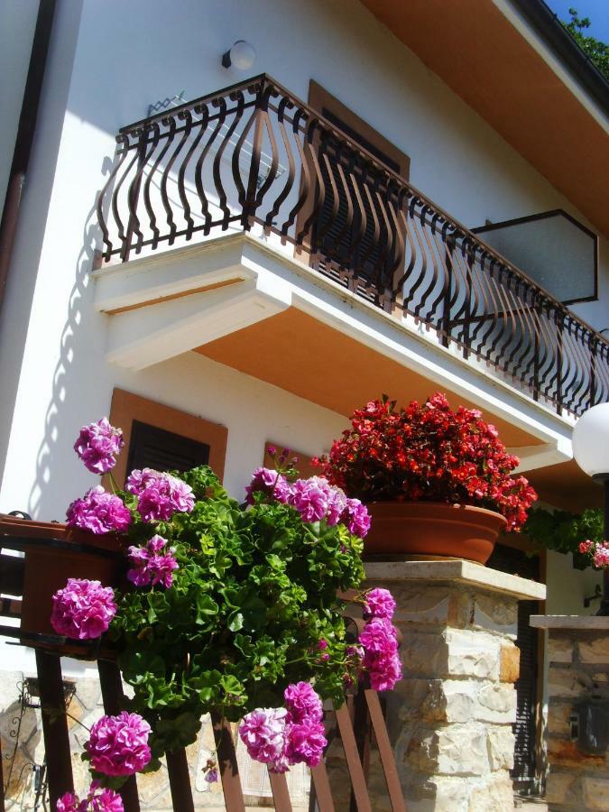 לינה וארוחת בוקר סוביאקו Casa Lieta מראה חיצוני תמונה