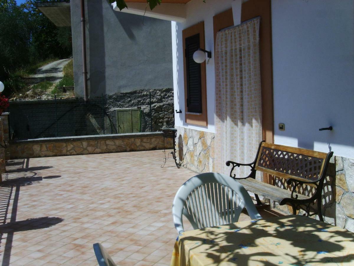 לינה וארוחת בוקר סוביאקו Casa Lieta מראה חיצוני תמונה